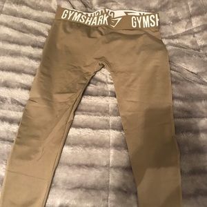 NEW Gymshark cropped Fit legging